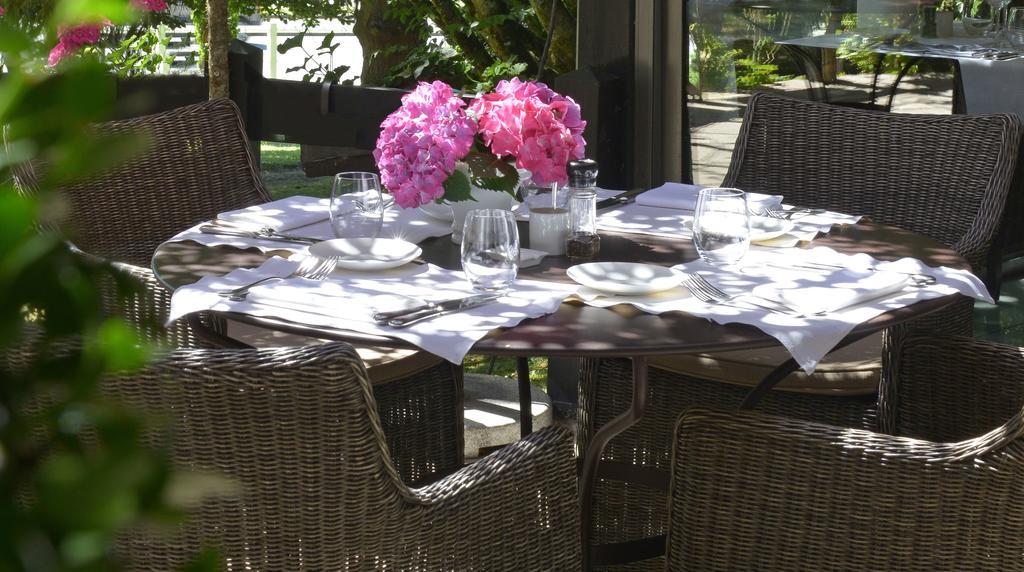 Logis Hotel - Restaurant Le Relais De Comodoliac แซ็งต์-จูเนียง ภายนอก รูปภาพ