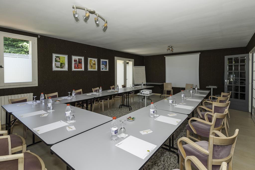Logis Hotel - Restaurant Le Relais De Comodoliac แซ็งต์-จูเนียง ภายนอก รูปภาพ