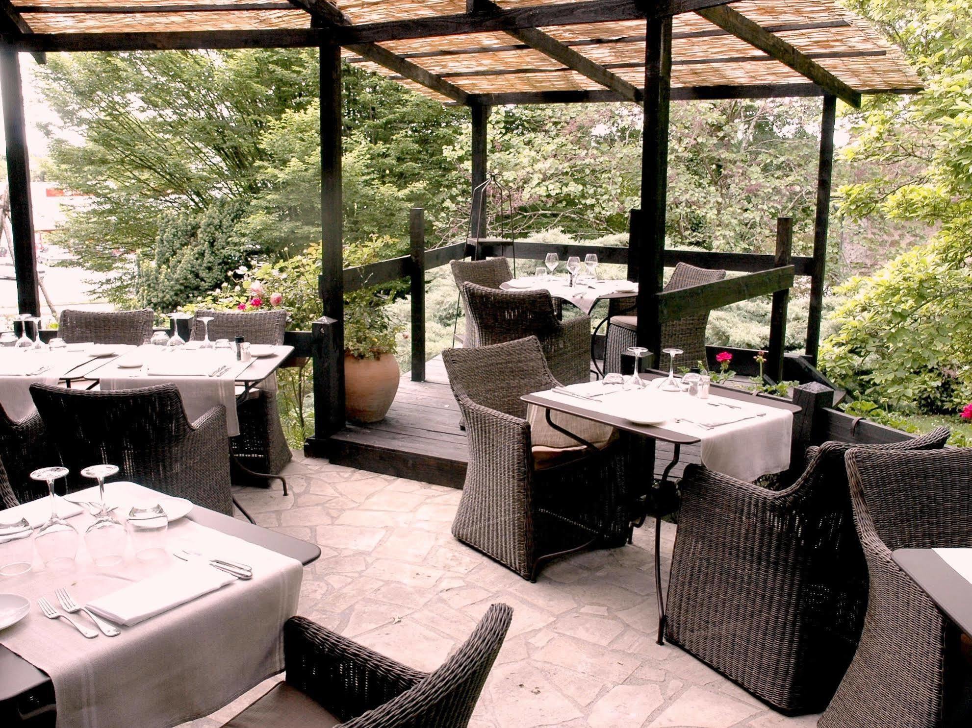 Logis Hotel - Restaurant Le Relais De Comodoliac แซ็งต์-จูเนียง ภายนอก รูปภาพ